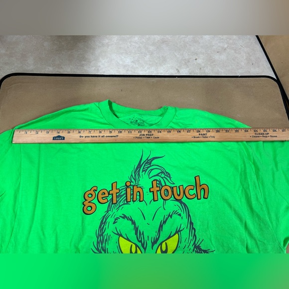 The grinch Universal Studios T-shirt - Picture 5 of 7